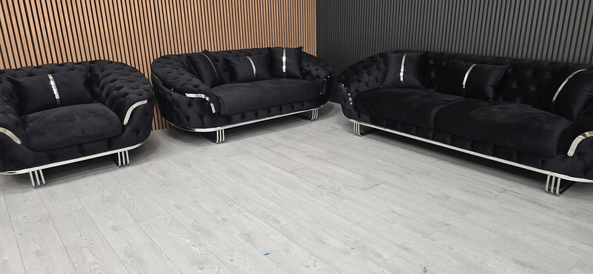 Kingston 3+2+1 Black Velvet Sofa Set – Chrome Detailing | Luxury Modern Suite