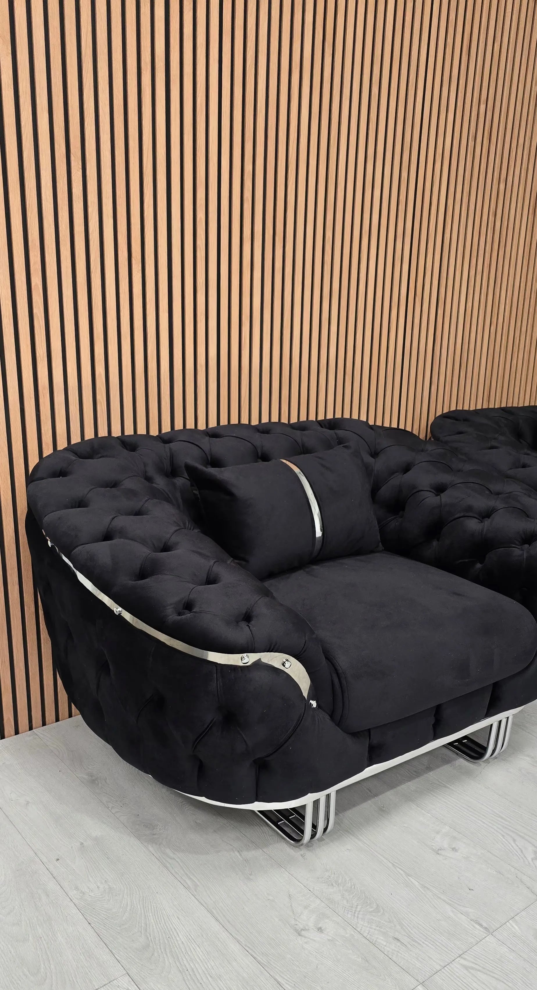 Kingston 3+2+1 Black Velvet Sofa Set – Chrome Detailing | Luxury Modern Suite