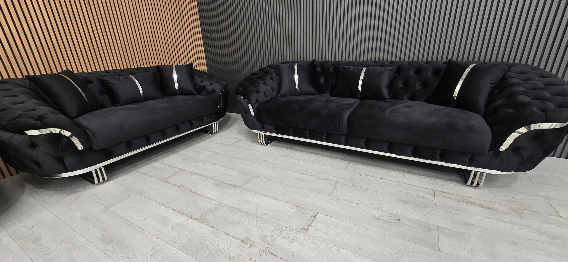 Kingston 3+2+1 Black Velvet Sofa Set – Chrome Detailing | Luxury Modern Suite
