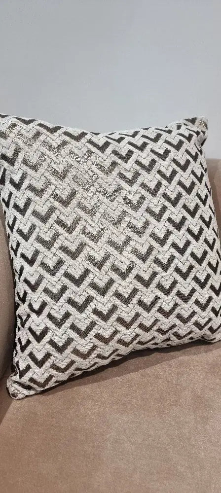 Karze Cushion
