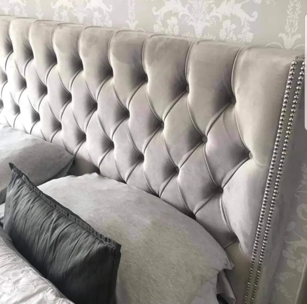 Luxe Curved Wingback Plush Velvet Bed