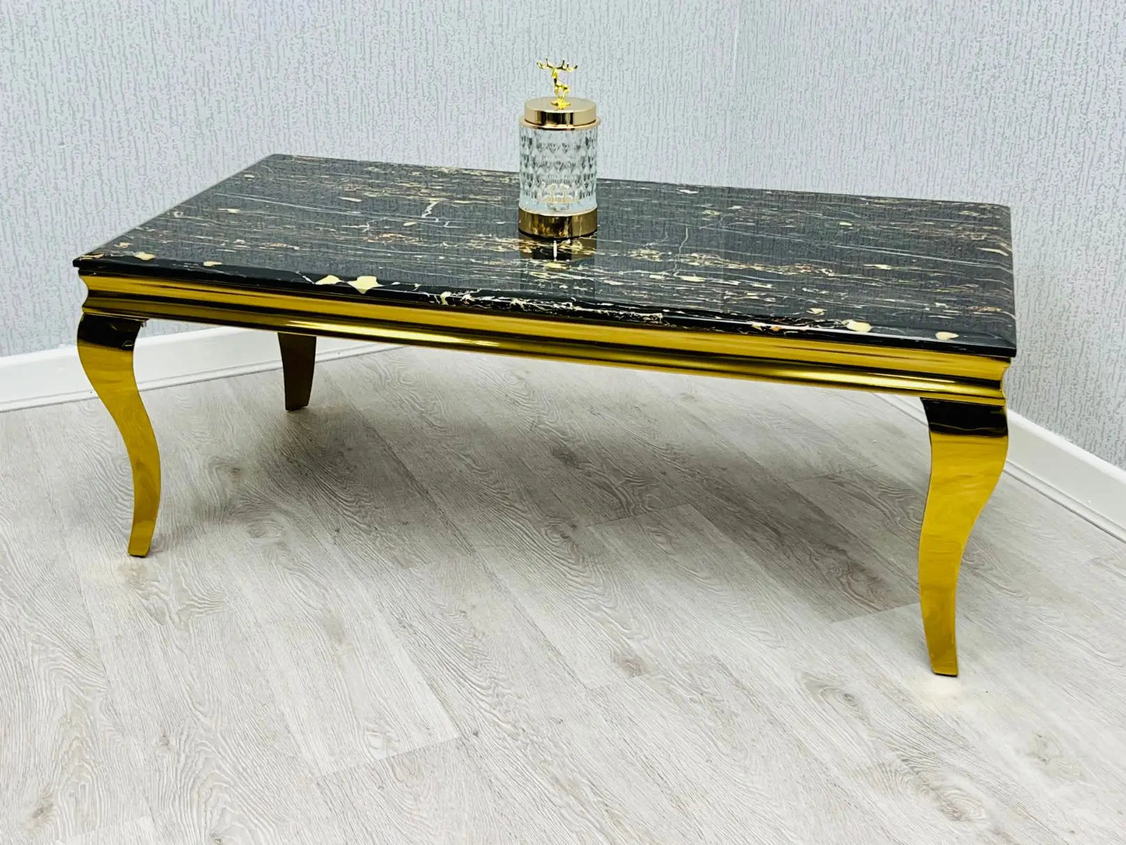 Sofia Marble Dining Table – Black or Cream, Gold Frame