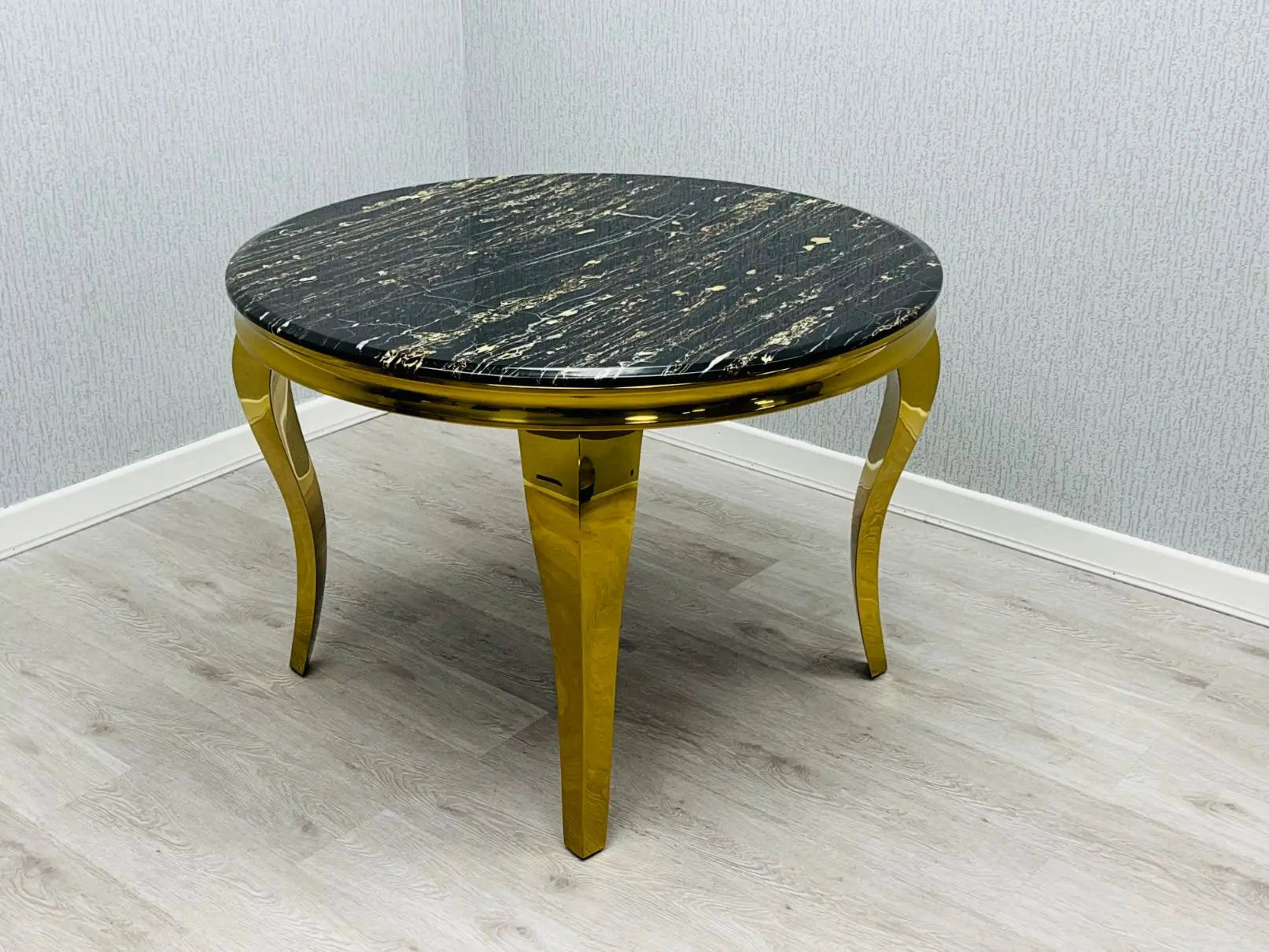 Sofia Round Marble Dining Table – Black & Gold, 110cm