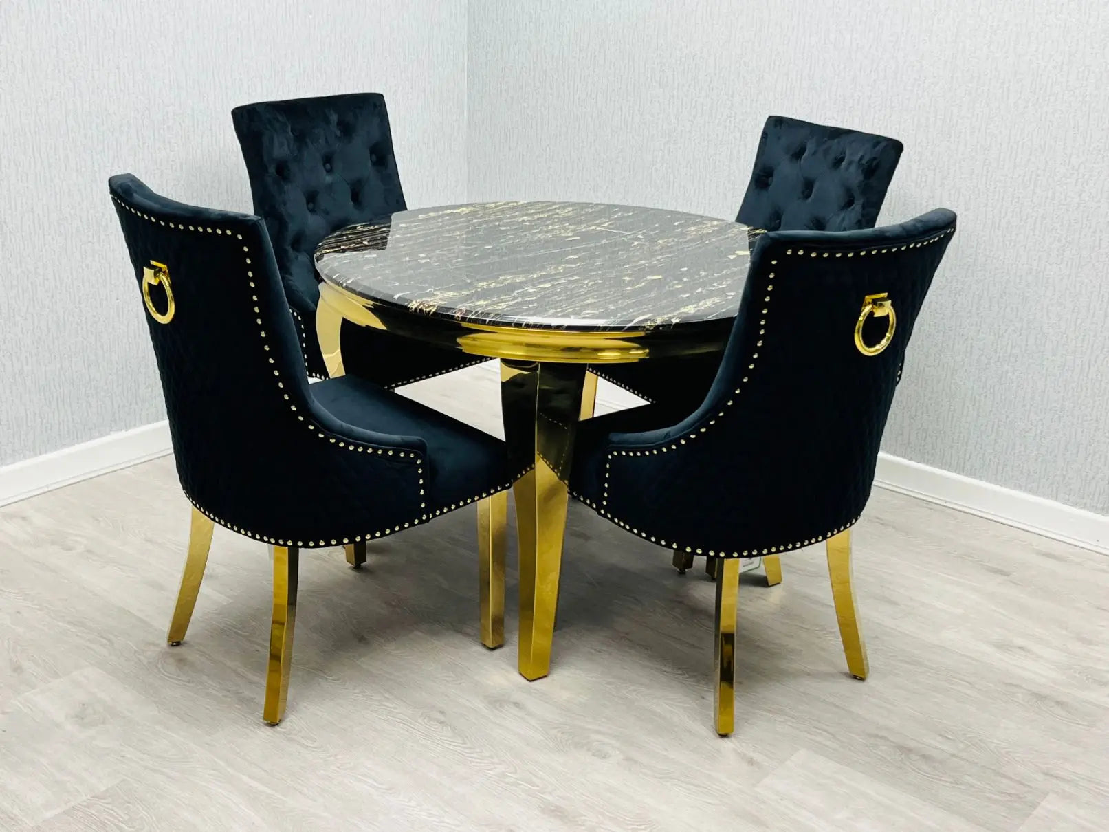 Sofia Round Marble Dining Table – Black & Gold, 110cm