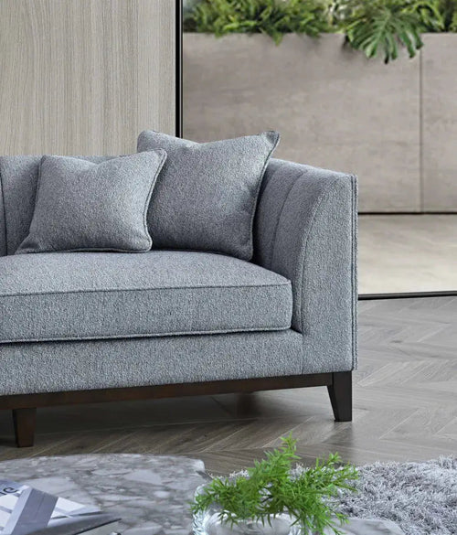 Aluxo Cooper Corner Group in Dolphin Boucle