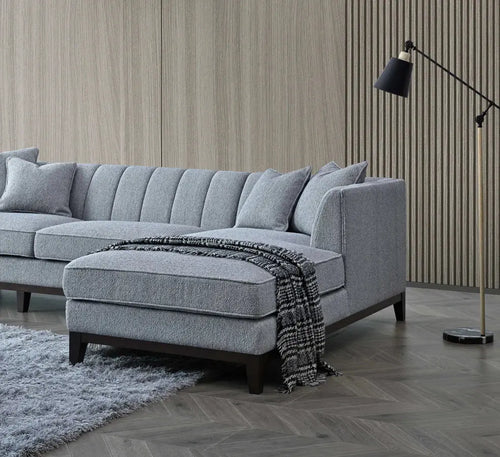 Aluxo Cooper Corner Group in Dolphin Boucle