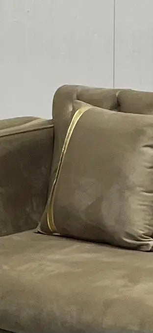 Harrington Plush Velvet Sofa Range – Deep Buttoned Chesterfield Design